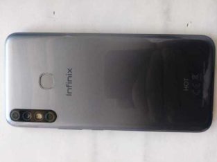 Infinix hot 8 4 64  5 to 7 month warrenty.contact only serious people WhatsApp no 03489137716